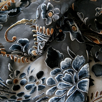 Patina Velvet Pansy Paisley