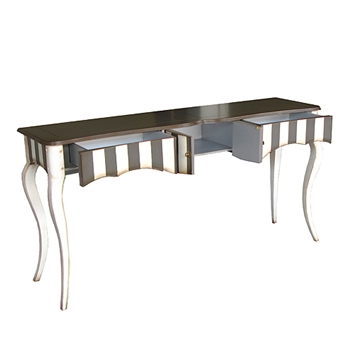 Cavaillon Console 67W/18D/34H