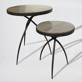 Tripod Table 21W/21D/27H