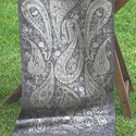 Paisley - Black Runner
