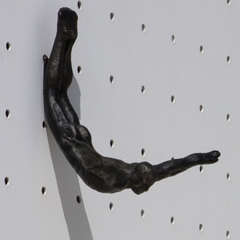 Wall Diver Bronze Hook