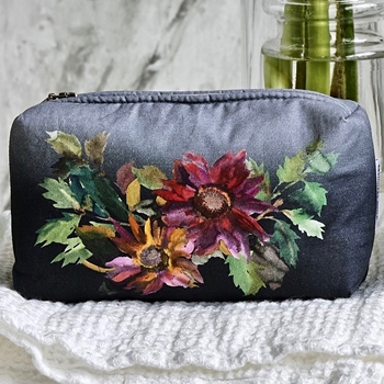 Designers Guild Toiletry Bag - Indian Summer SMALL 7W/2D/4H