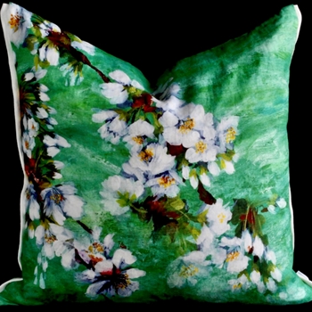 Designers Guild Cushion - Fleur D'Assam Emerald 22SQ