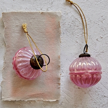 Kugel - Embossed  2in Vintage Pink Glass