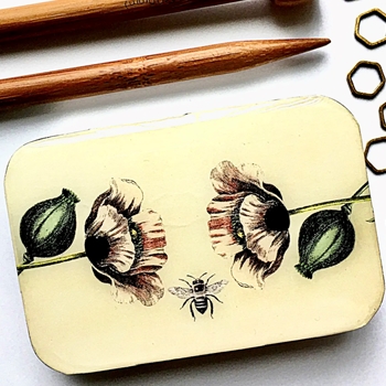 Bee & Poppy Decoupaged Tin - 3.5x2.3x.5in Slide Open