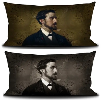 Voglio Bene France - Velvet Cushion Eduardo - 26x16in