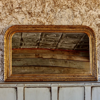 55W/33H Mirror - Horizontal  Gold Ribbed Dome
