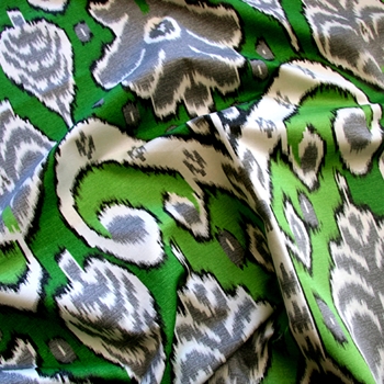 Print - Market Marvel Ikat Grass Green, 54in, 100% Cotton, 27in Repeat 