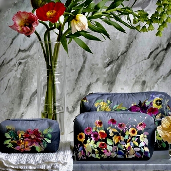 Designers Guild - Toiletry Bag Indian Sunflower 3 Sizes
