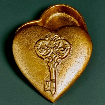 Box - Heart & Key Gold 5in